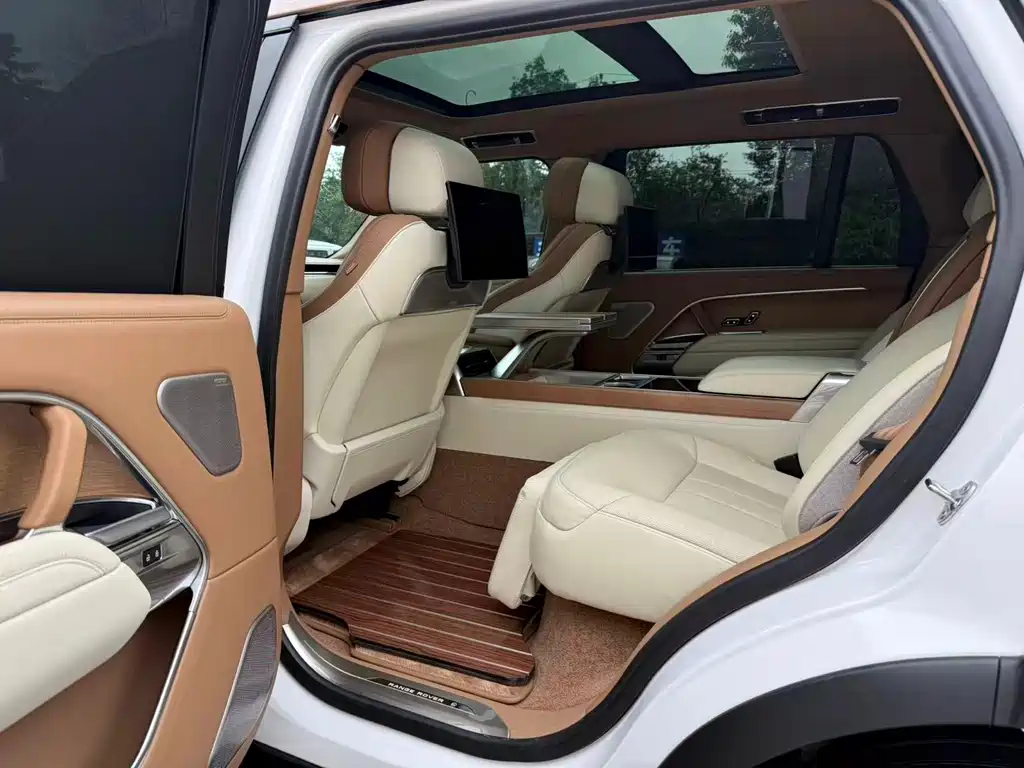 Land Rover Range Rover 2025