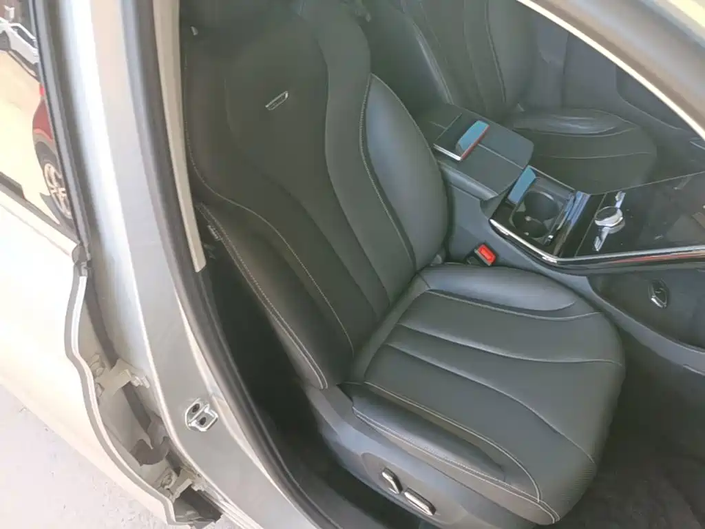 Roewe MARVEL X 2019 — фото 25
