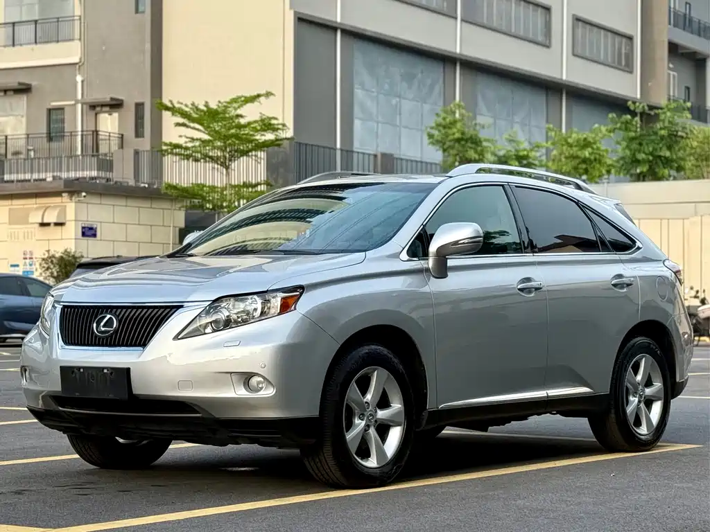 Lexus RX Classic 2011 — фото 2
