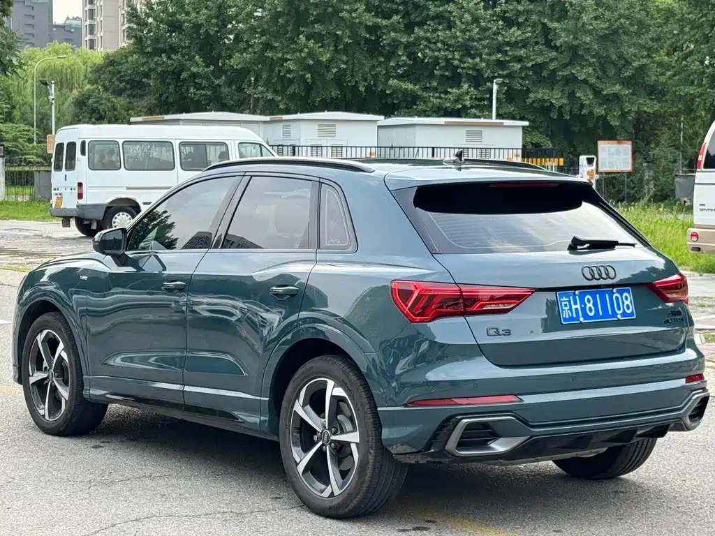 Audi Q3 2024 — фото 12