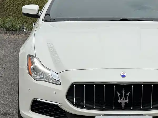 Maserati Quattroporte 2015