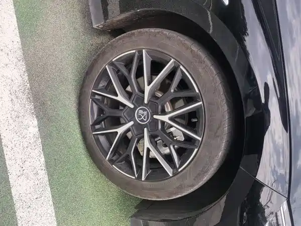 BYD Han 2024