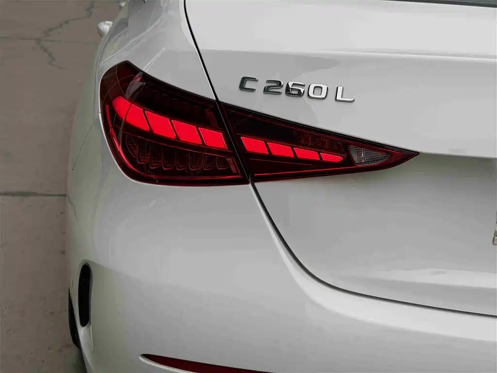 Mercedes-Benz C-Class 2022 — фото 16