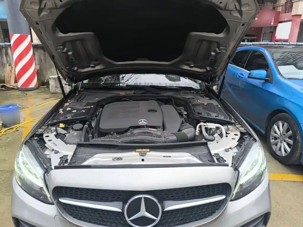 Mercedes-Benz C-Class 2020 — фото 20