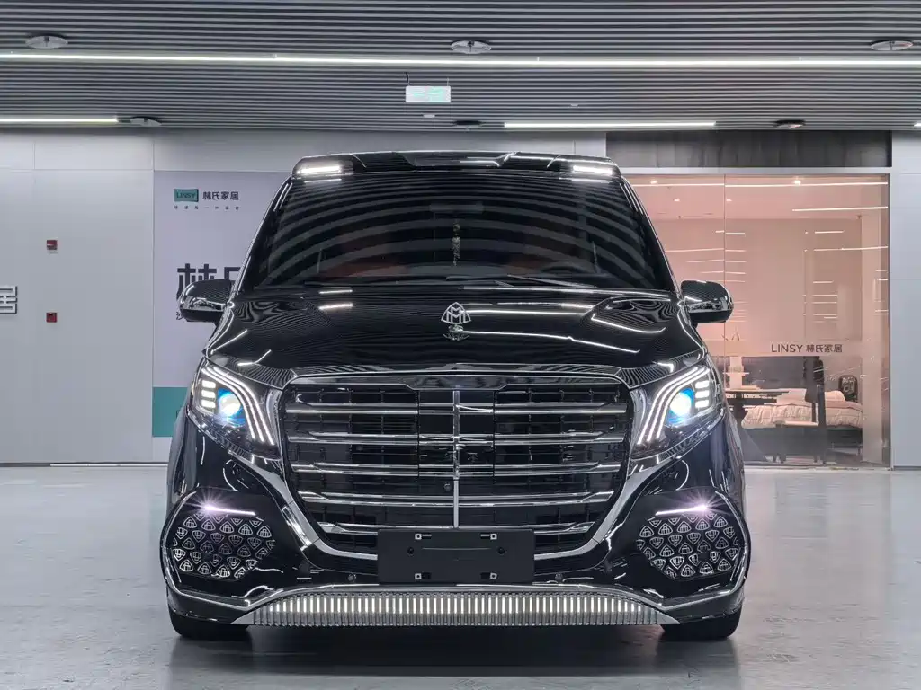 Mercedes-Benz Vito 2023 — фото 2