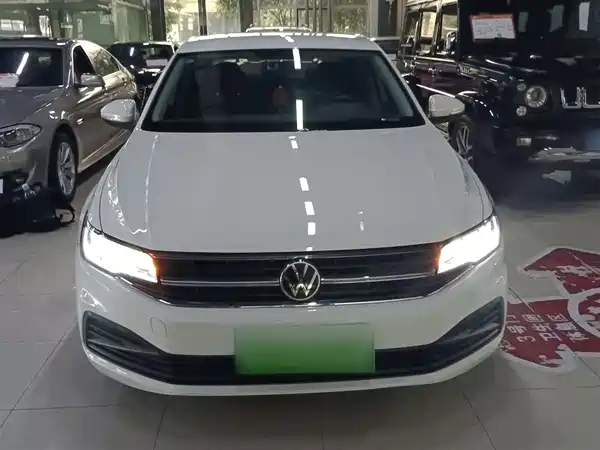 Volkswagen Bora 2021