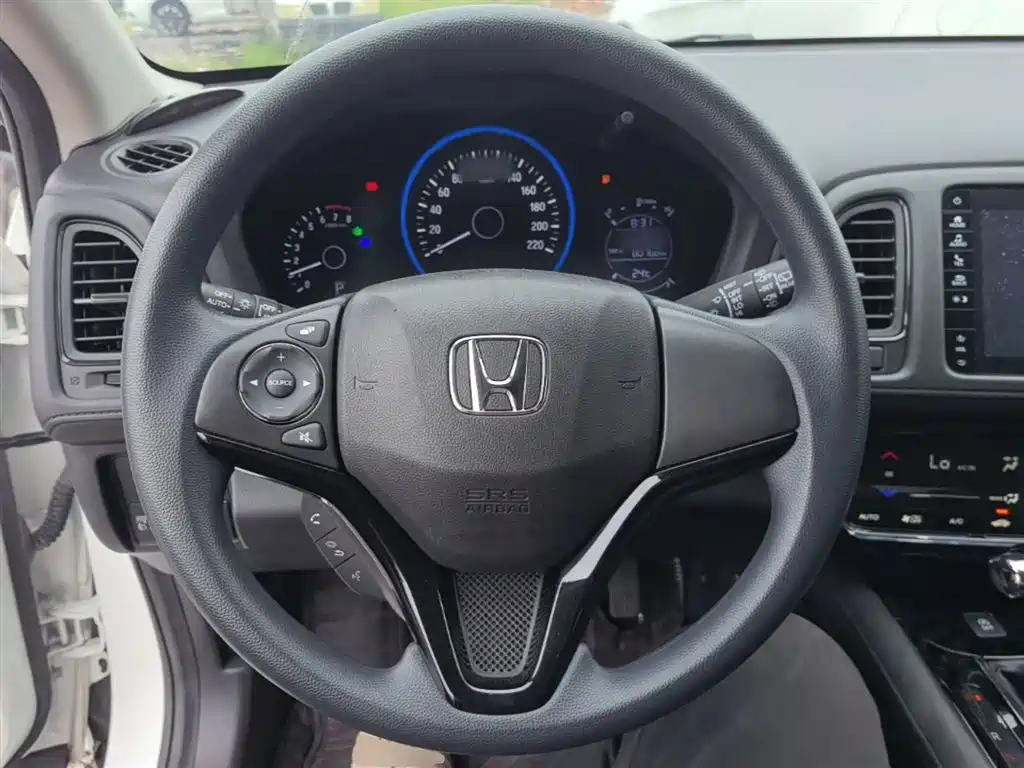 Honda Vezel 2021 — фото 11