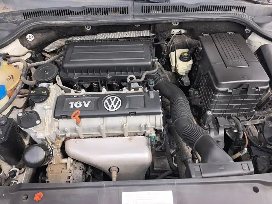 Volkswagen Sagitar 2015 — фото 9