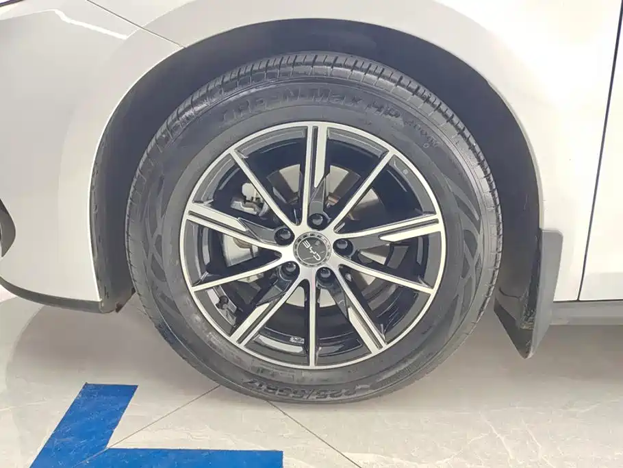 BYD Seal 06 2025