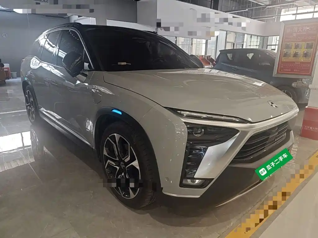 NIO ES8 2020
