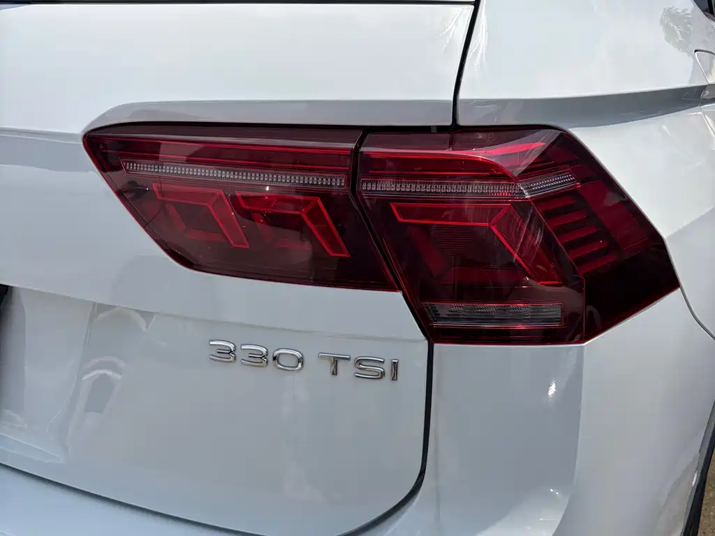 Volkswagen Tiguan L 2023