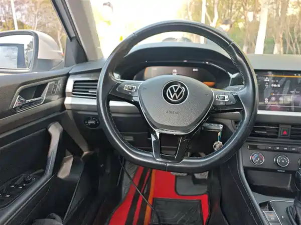 Volkswagen Lavida 2022