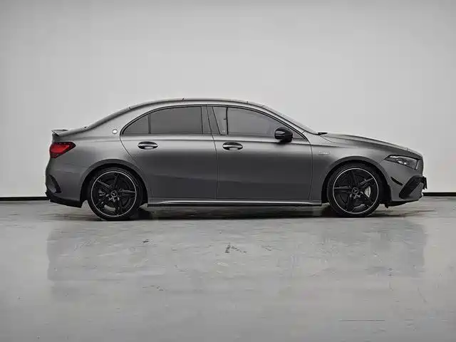 Mercedes-Benz A-Class AMG 2024