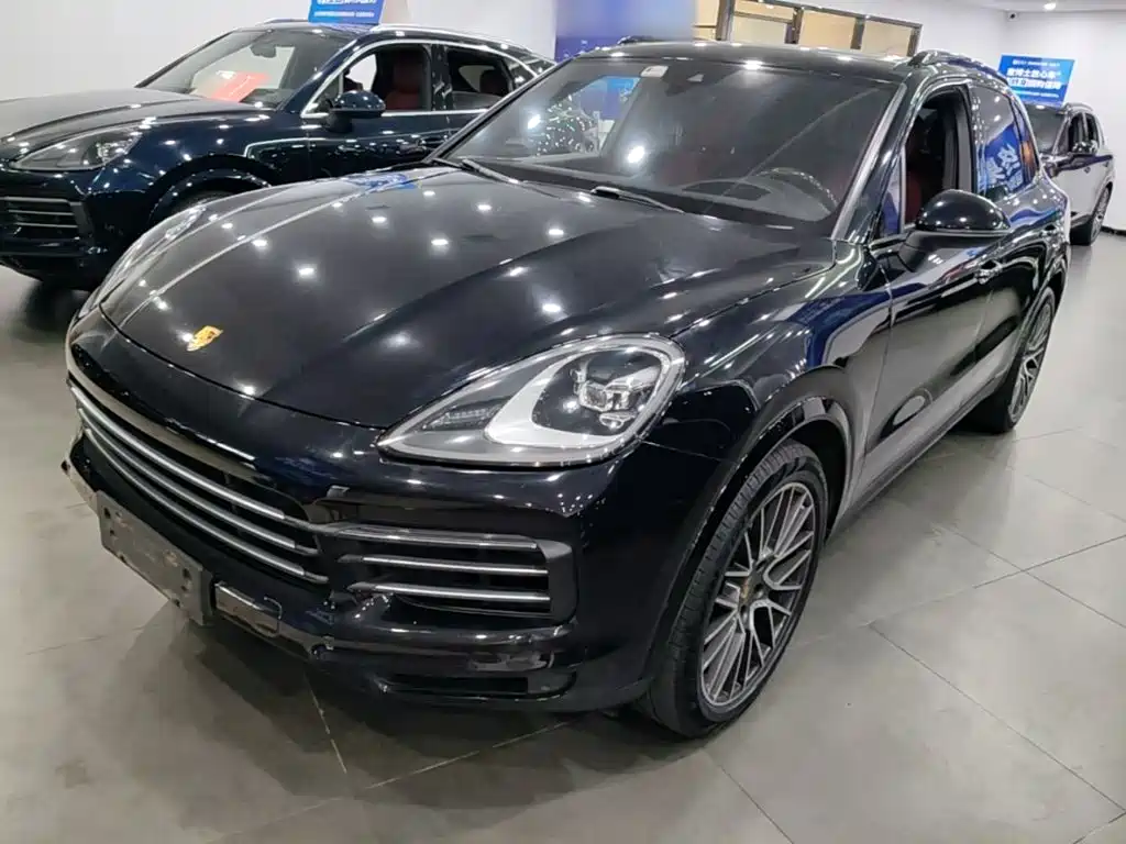 Porsche Cayenne 2023 — фото 2