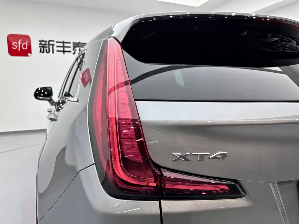 Cadillac XT4 2024 — фото 28