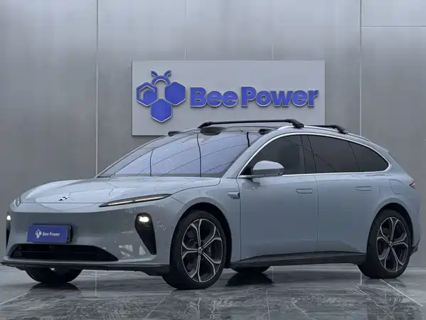 NIO ET5T 2024