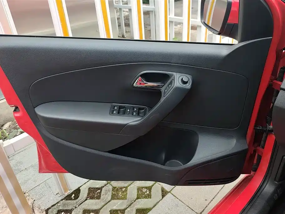 Volkswagen Polo 2013