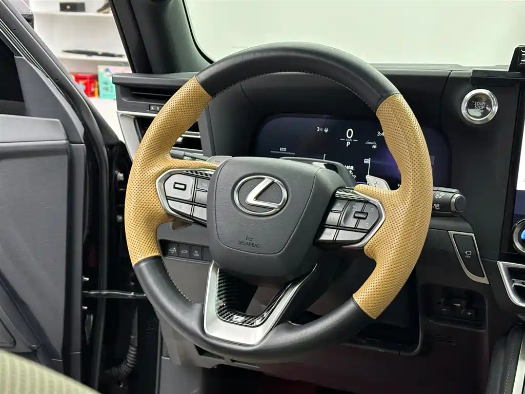 Lexus GX 2025 — фото 10