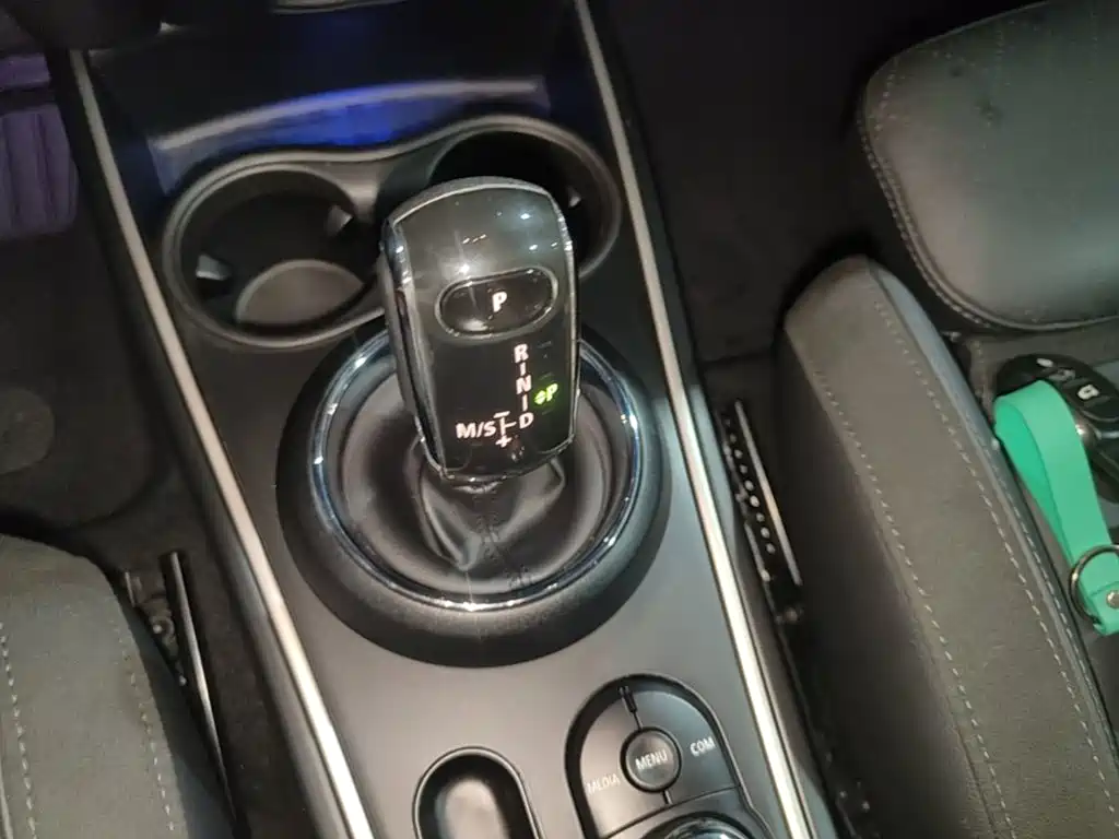MINI Countryman 2020 — фото 14