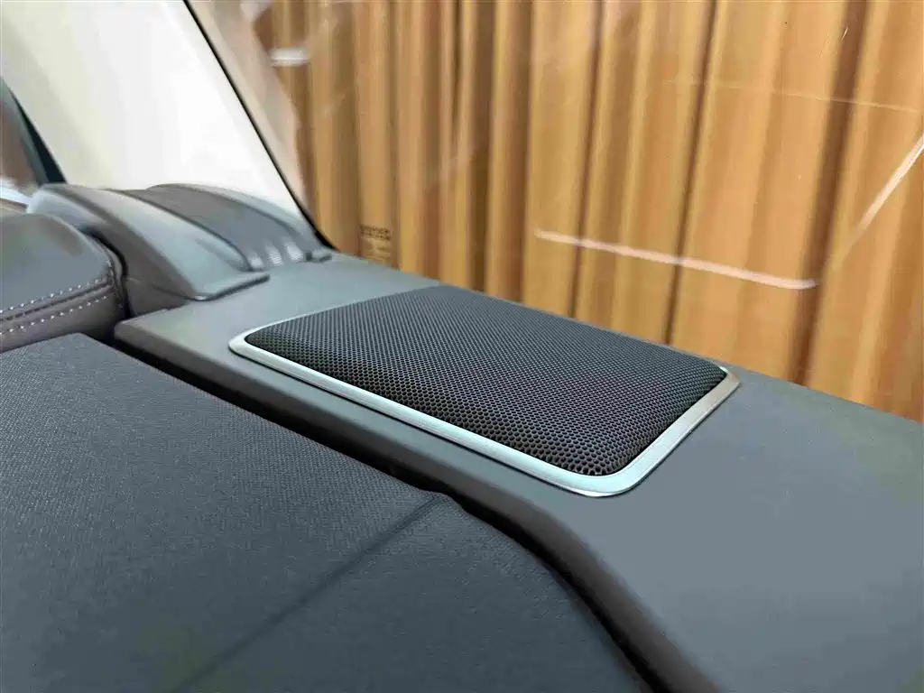 Land Rover Range Rover 2020 — фото 16