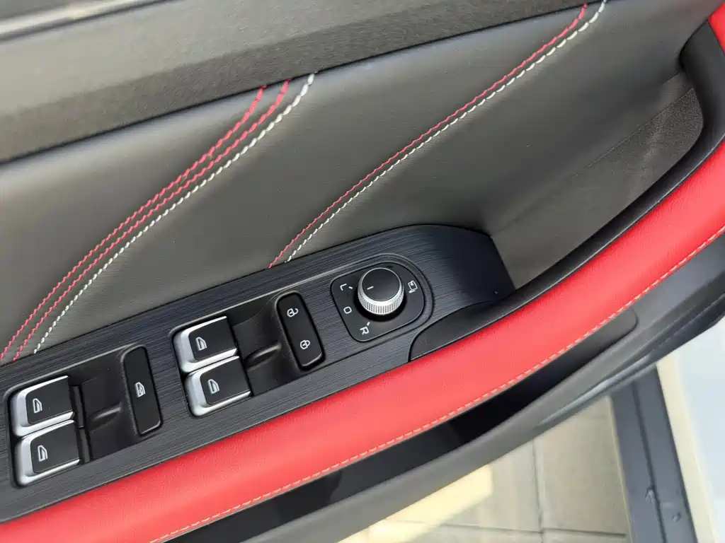 Geely Emgrand S 2023 — фото 12