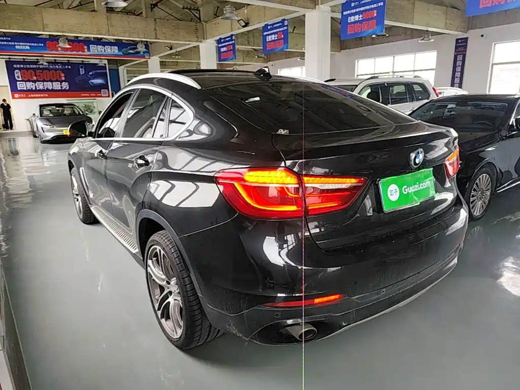 BMW X6 2015 — фото 23