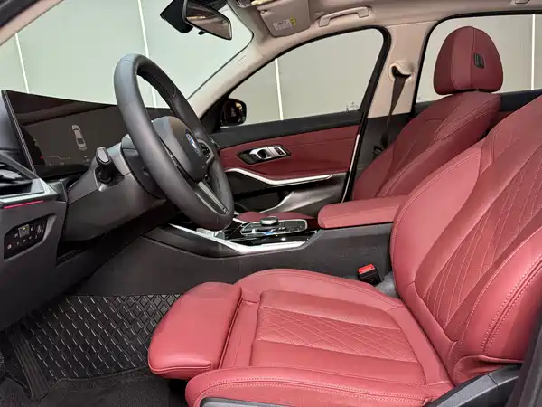 BMW i3 2024
