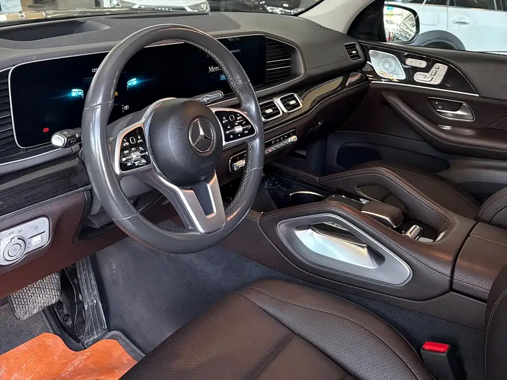 Mercedes-Benz GLS 2019 — фото 10