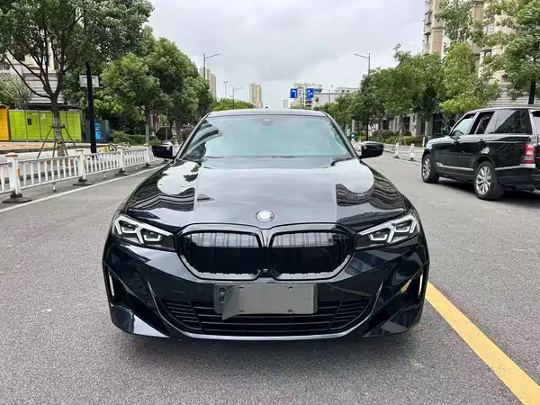 BMW i3 2024