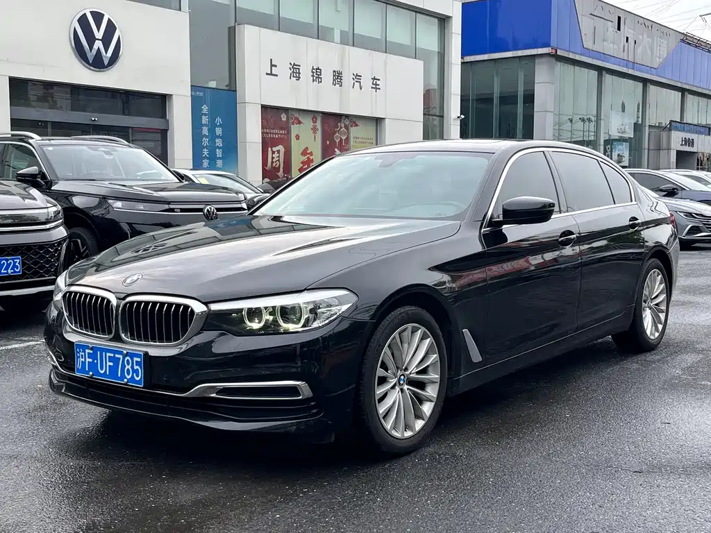 BMW 5 Series 2019