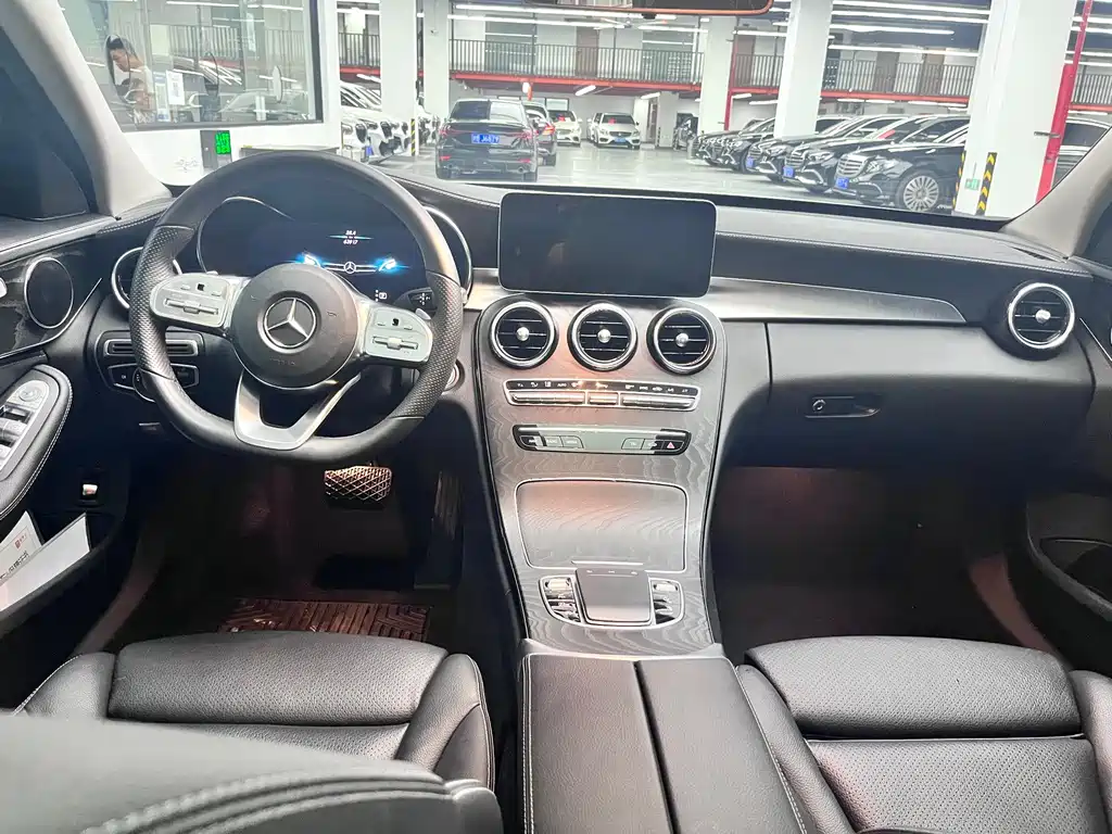 Mercedes-Benz C-Class 2020 — фото 10