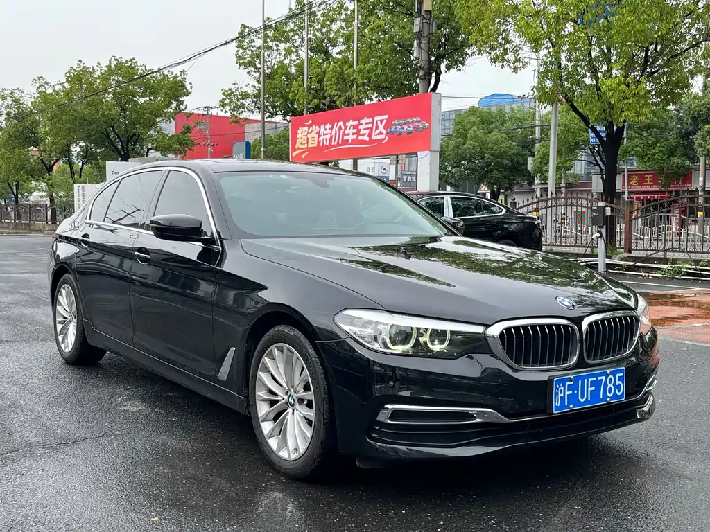 BMW 5 Series 2019