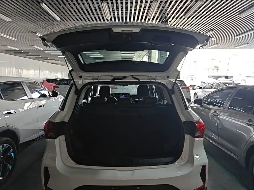 GAC Trumpchi GS4 2018 — фото 19