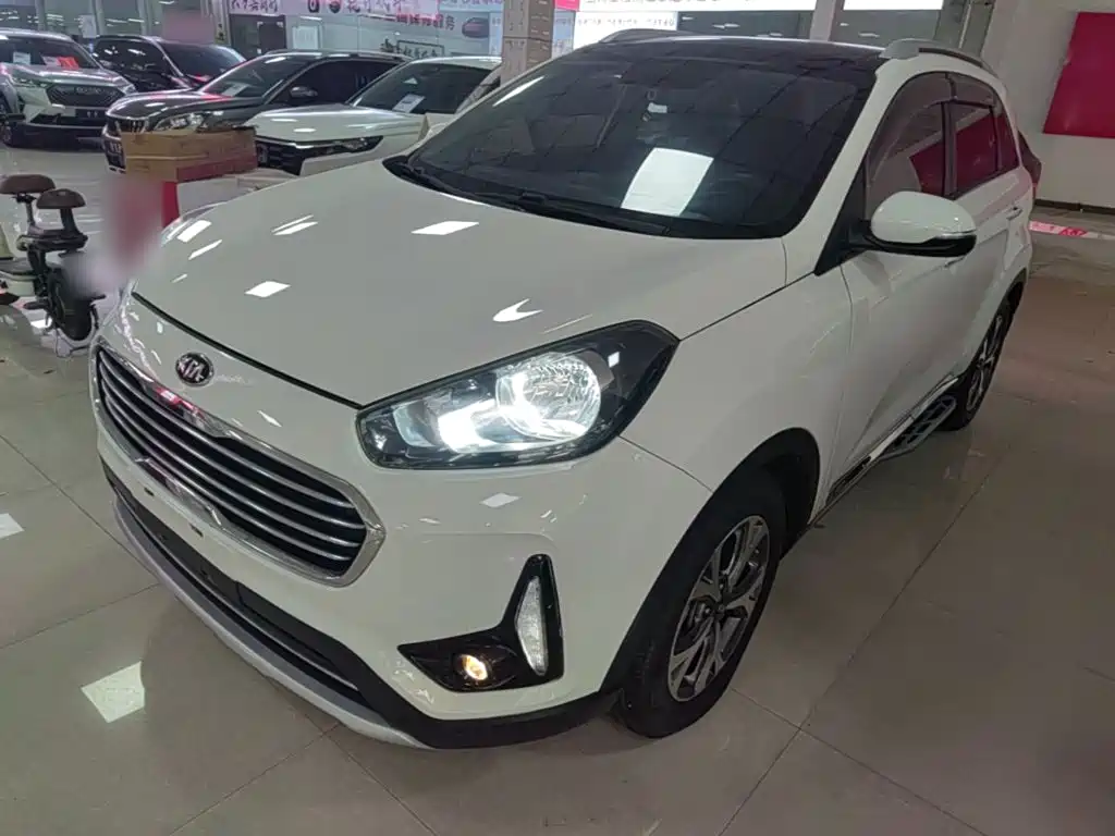Kia KX3 2017 — фото 2