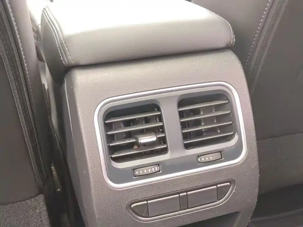 Haval F7 2020 — фото 16