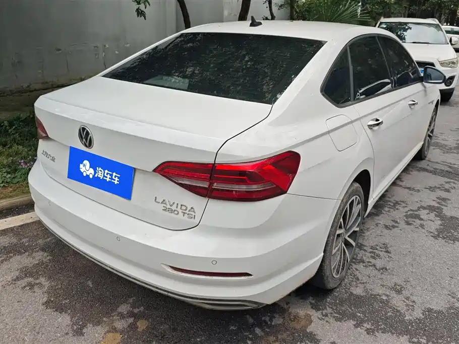 Volkswagen Lavida 2021