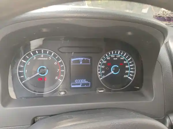 Dongfeng Jingyi X5 2014