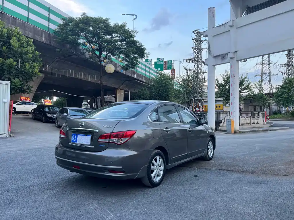 Nissan Sylphy 2015