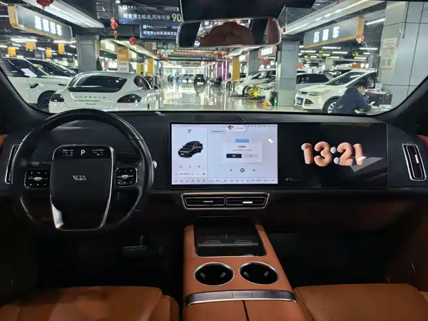 Li Auto L8 2024