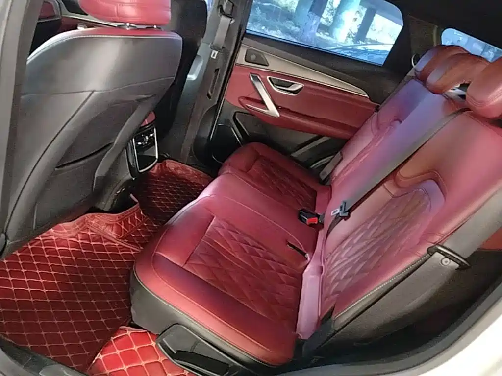 Jetour X70 PLUS 2025 — фото 17