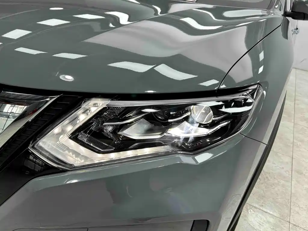 Nissan X-Trail 2025 — фото 18