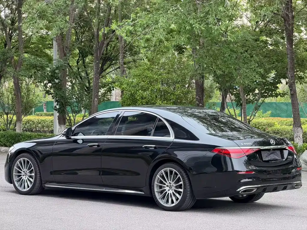 Mercedes-Benz S-Class 2021