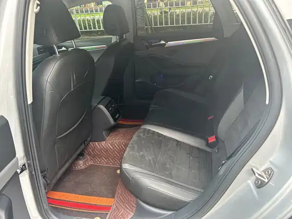 Volkswagen Sagitar 2021