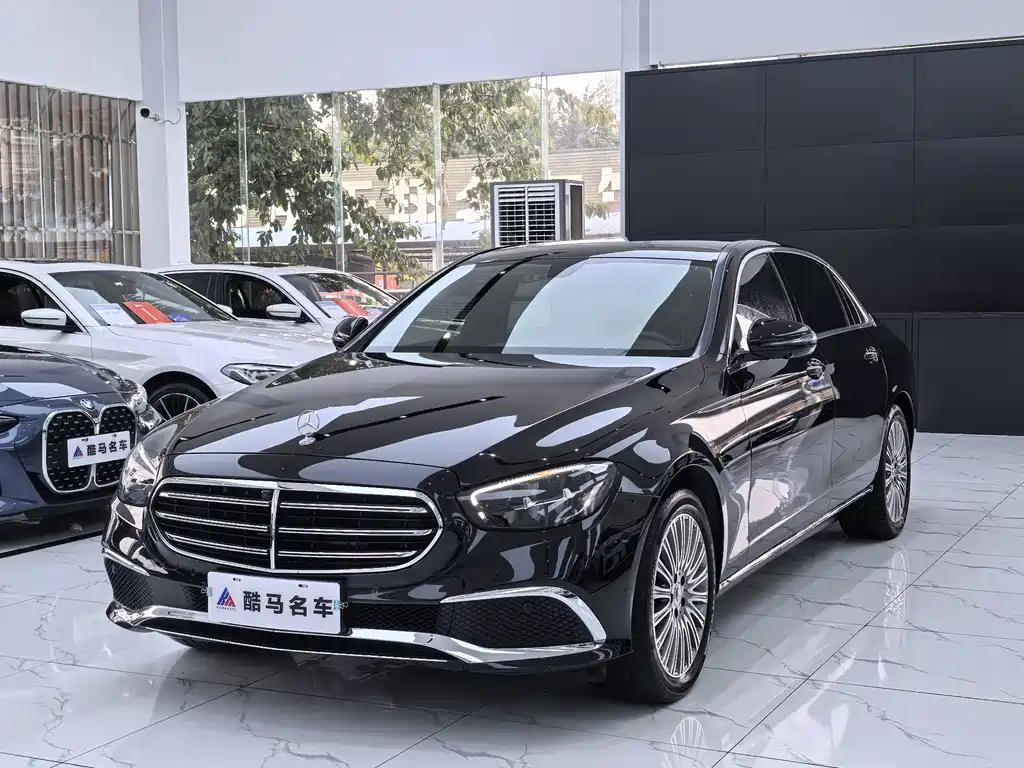 Mercedes-Benz E-Class 2023 — фото 1