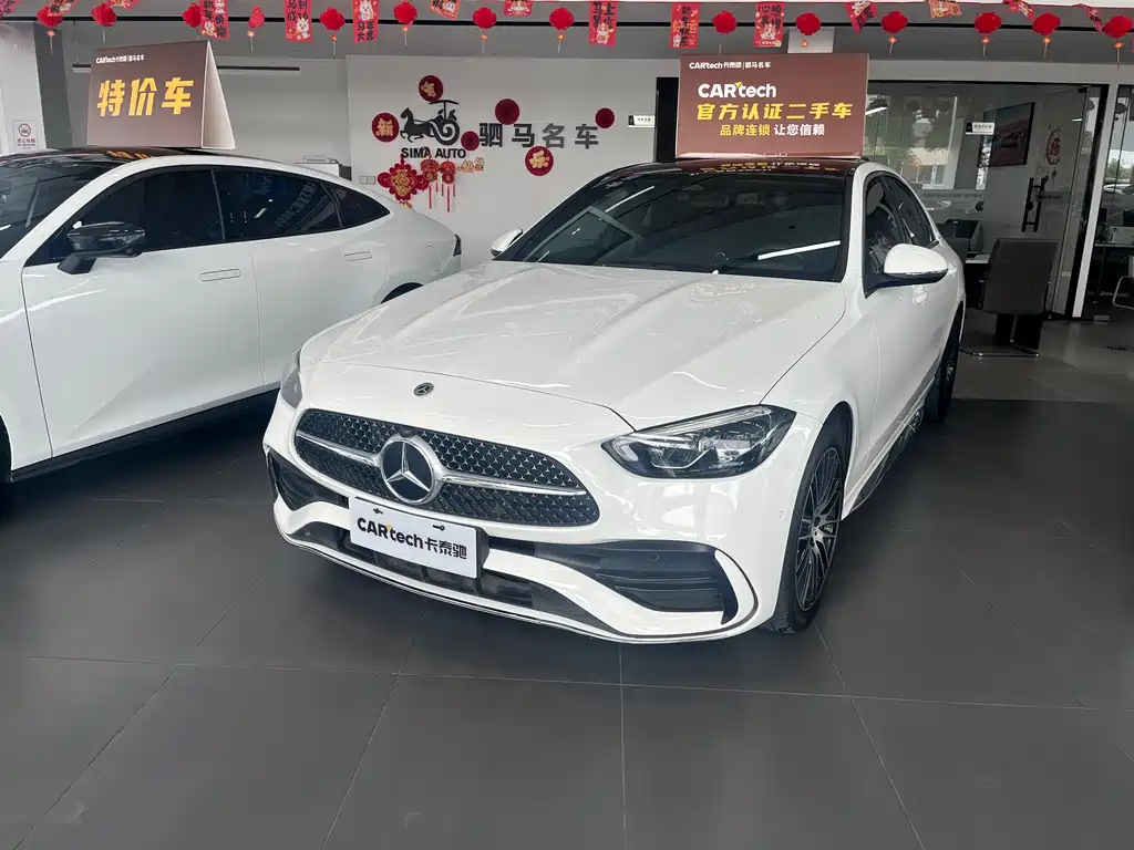 Mercedes-Benz C-Class 2023 — фото 1