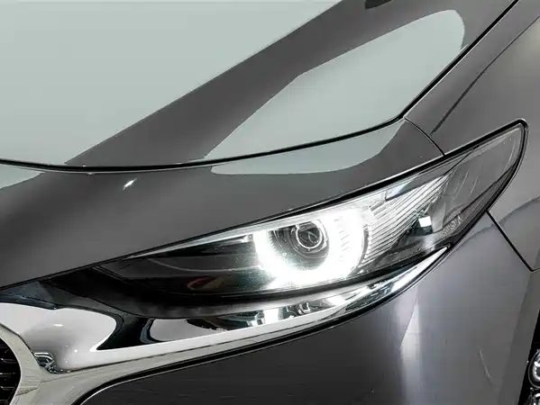 Mazda 3 Axela 2023
