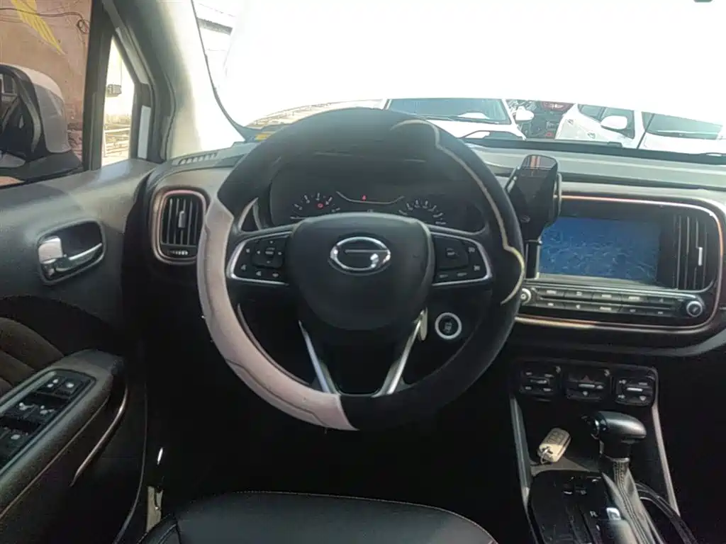 GAC Motor Trumpchi GS3 2018 — фото 7