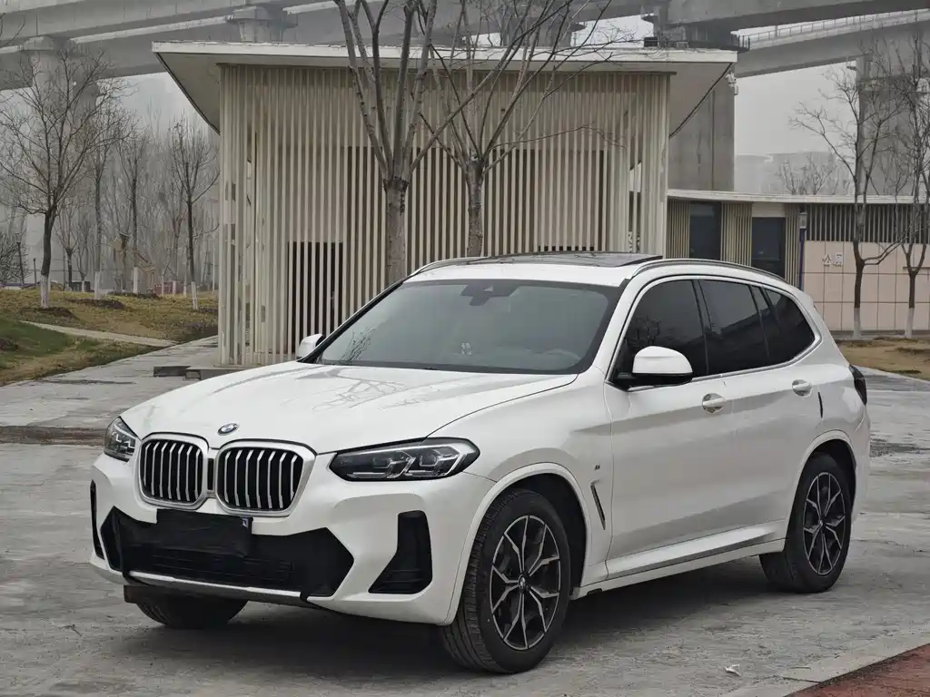 BMW X3 2022 — фото 1