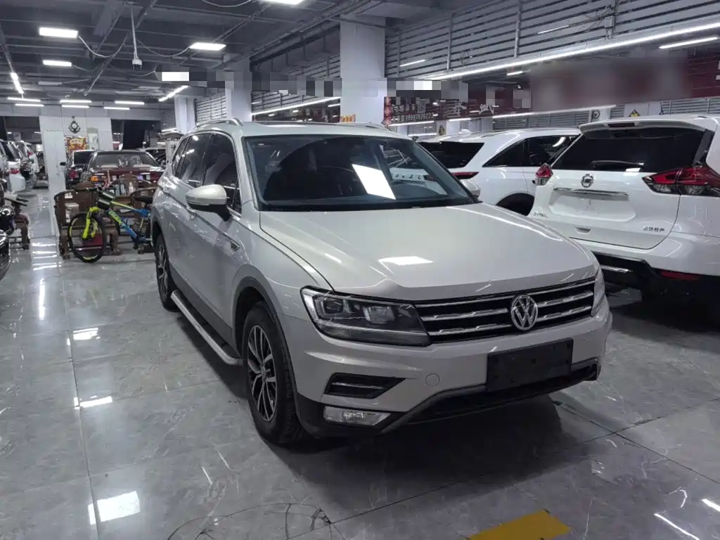 Volkswagen Tiguan L 2018 — фото 4
