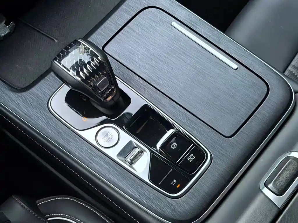 GAC Motor Trumpchi GS8 2024 — фото 24
